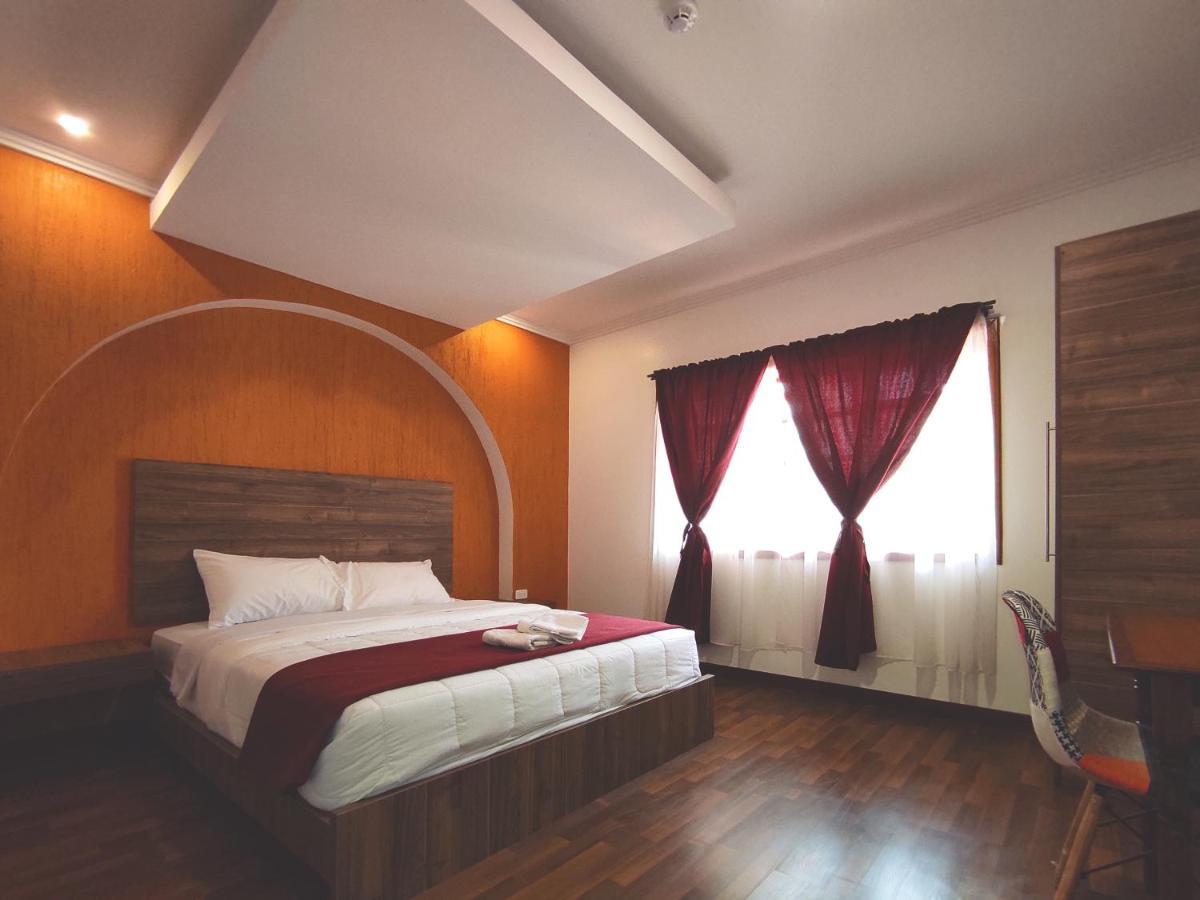 Hostal Nizza 昆卡 外观 照片