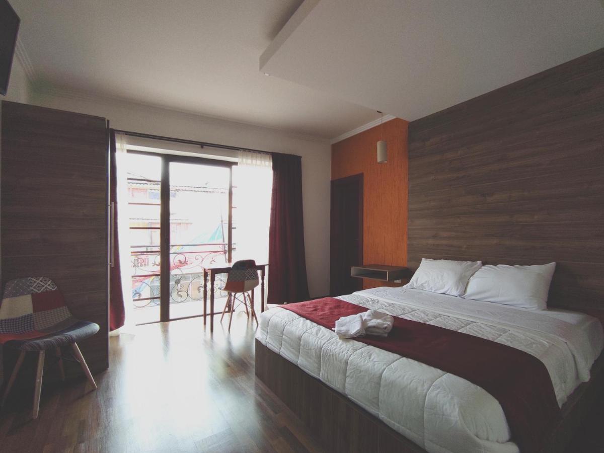 Hostal Nizza 昆卡 外观 照片
