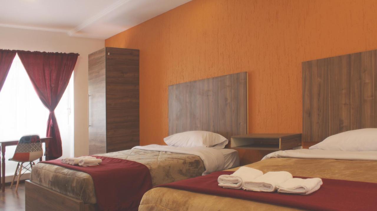 Hostal Nizza 昆卡 外观 照片