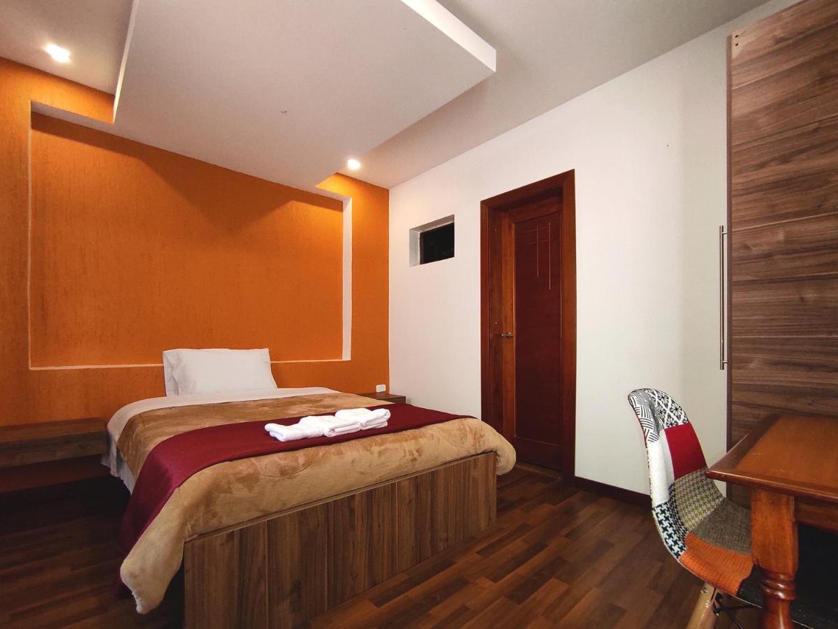 Hostal Nizza 昆卡 外观 照片